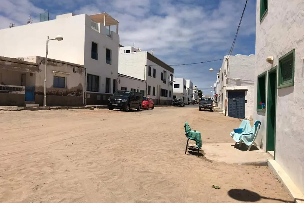 Casa Carmen en Caleta de Famara Villa España